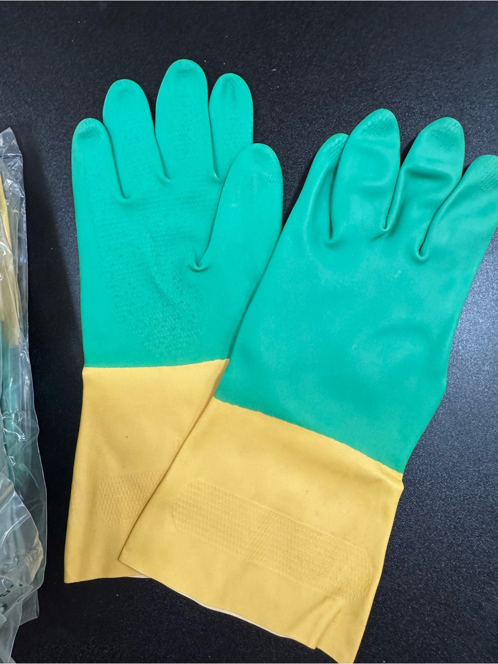 Impact Nitrile Over Latex Industrial Gloves #8428
(bundled 9) SZ medium